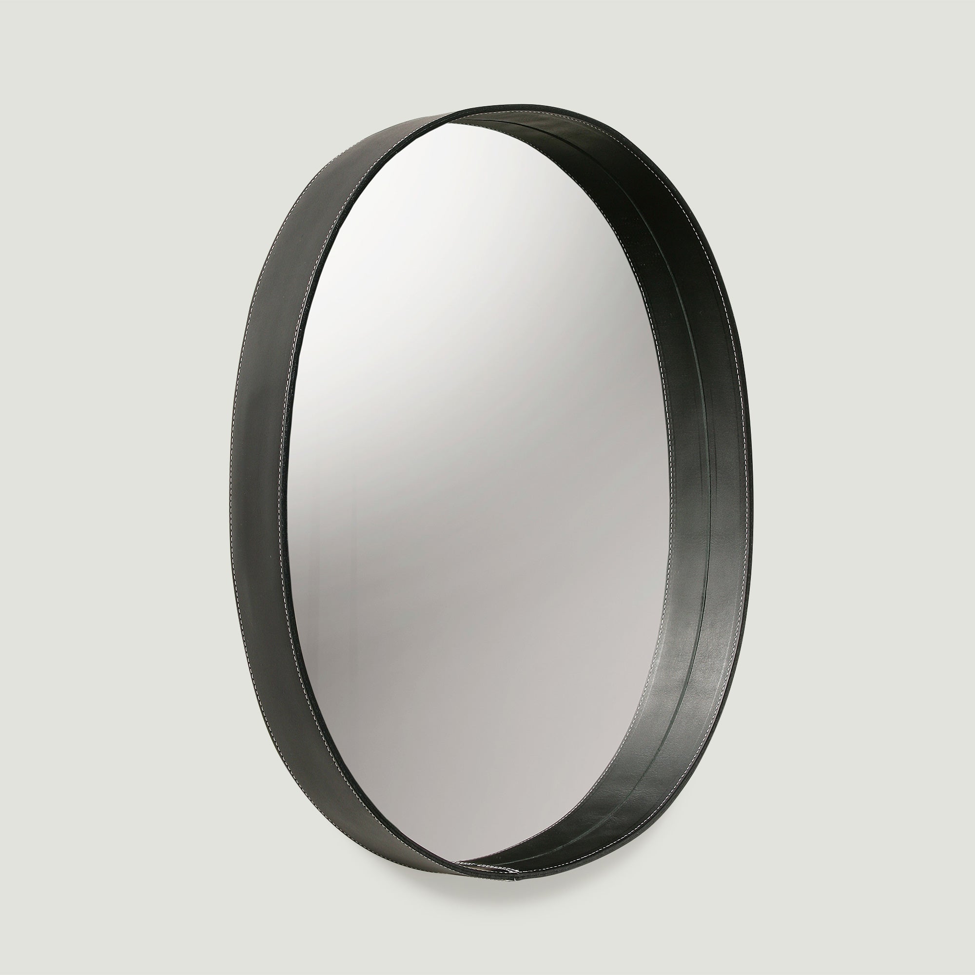 OVAL MIRROR