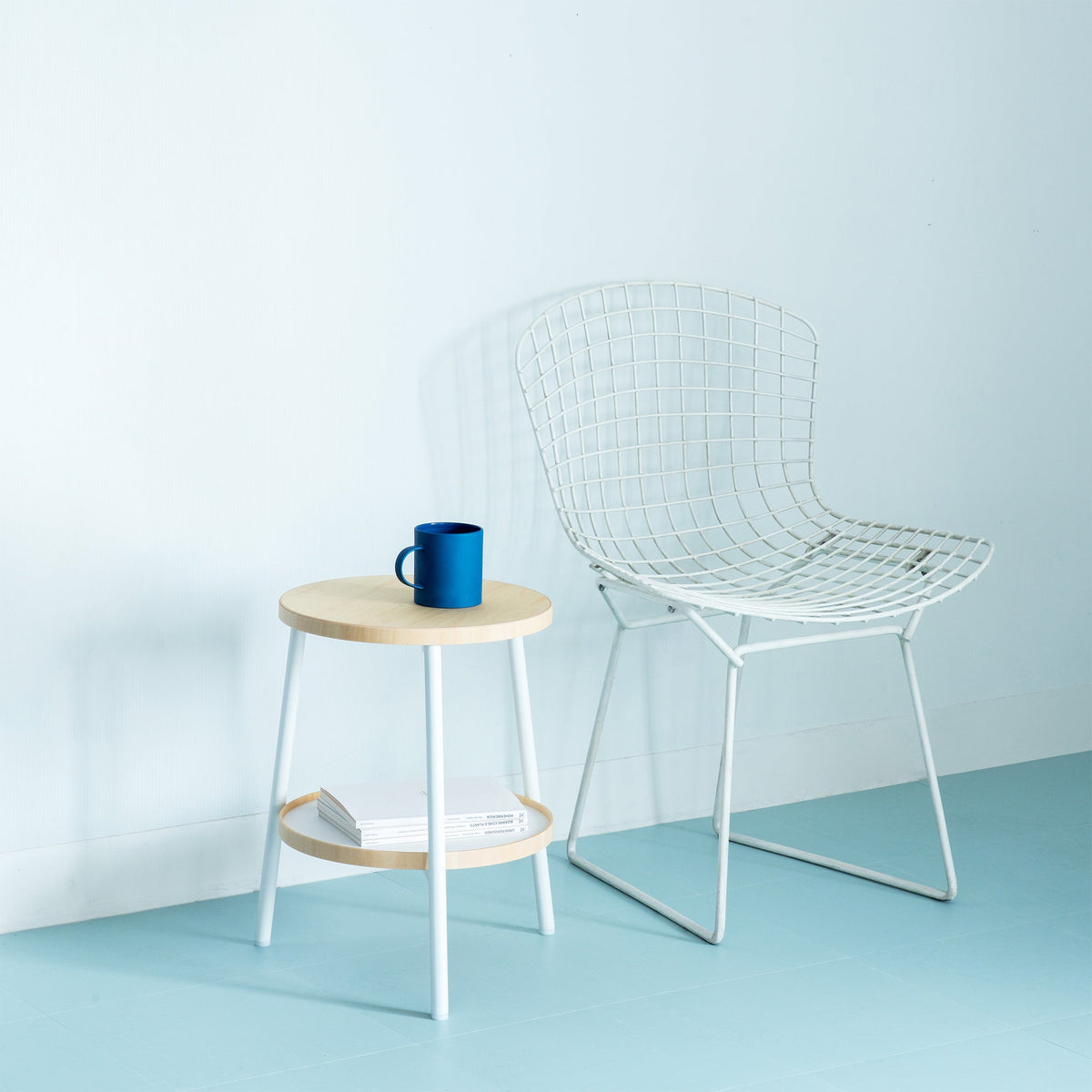 STOOL 来客用にサイドテーブルとして