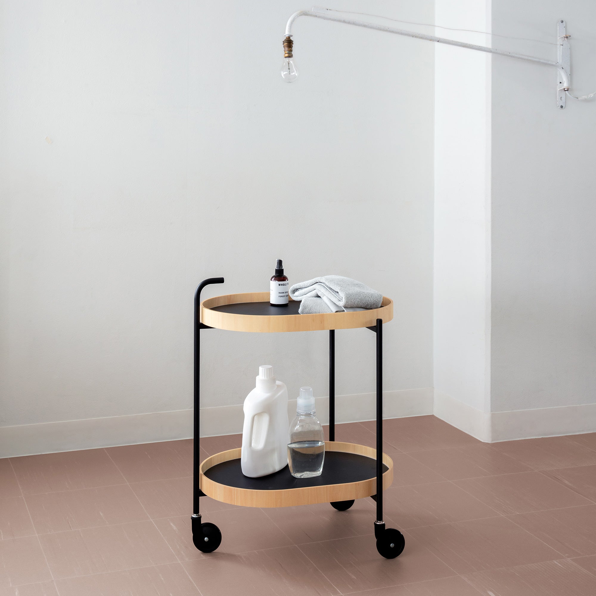 MOHEIM | TROLLEY ブラック ACTUS TROLLEY | スマートなキッチンワゴン キャスター付き収納 [MOHEIM store]